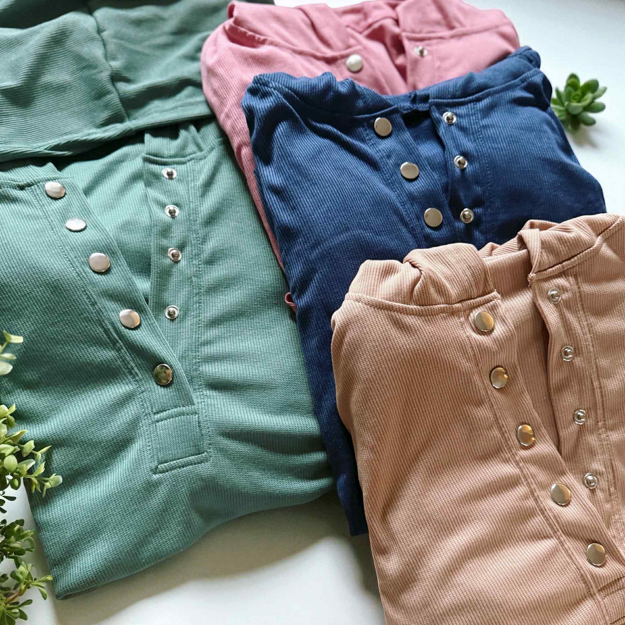 PREORDER: Re-run Eris side Split Henley 11.24.25