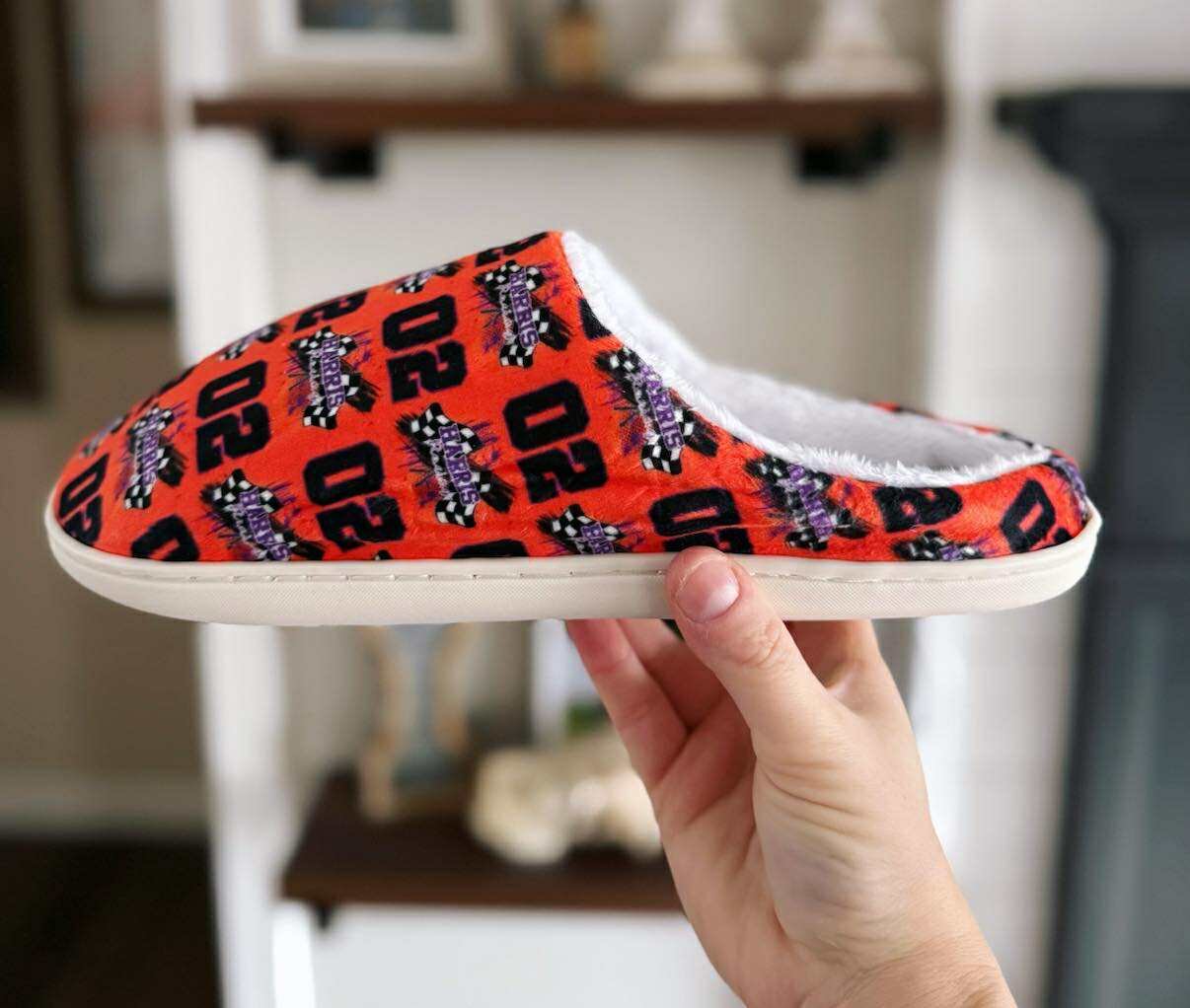 PREORDER: RERUN CUSTOM SLIPPERS 12.15.25