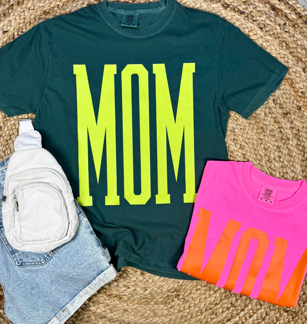 Oversized MOM Graphic Tees