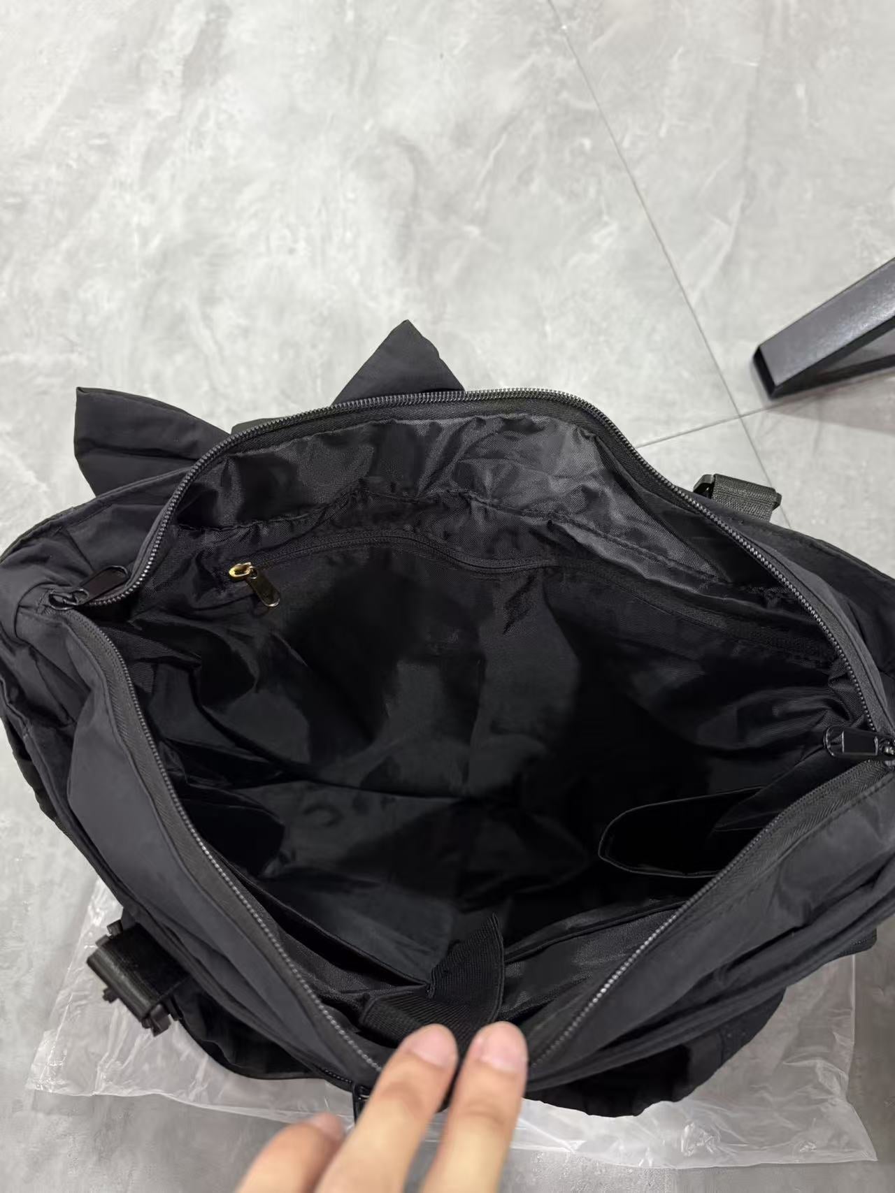 PREORDER: Crushed Bow Tote 12.8.25