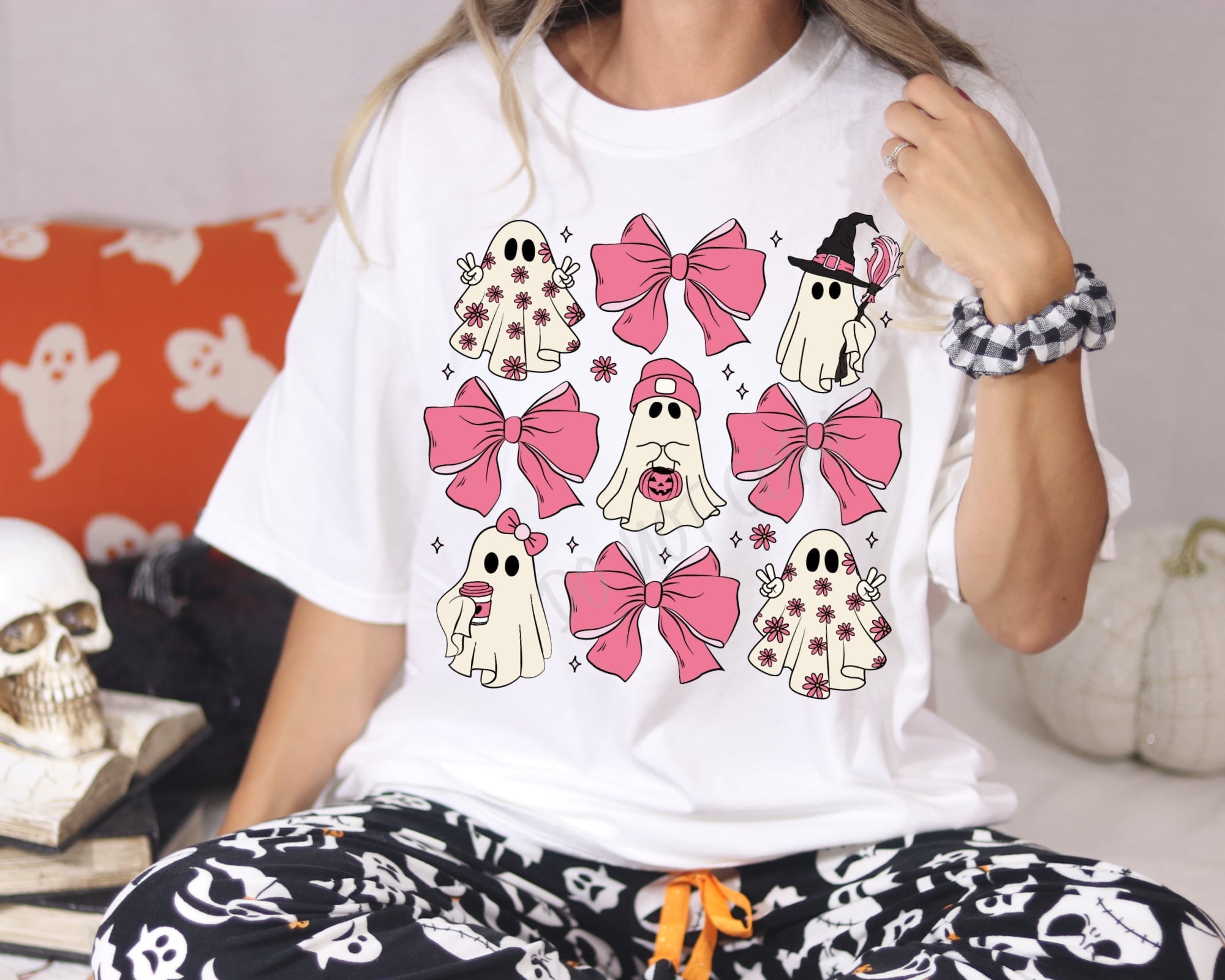 Pink Bows & Ghost - Tee