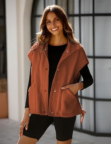 PREORDER: RERUN Wrenlee Fleece Vest 12.15.25 osym